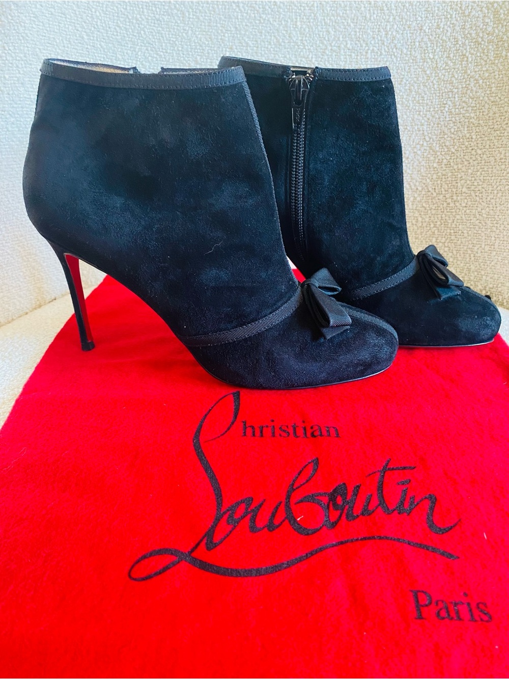 🛍️Christian Louboutin Authentic Arnoued 85 Black Suede Bow Ankle Boots-Full Set